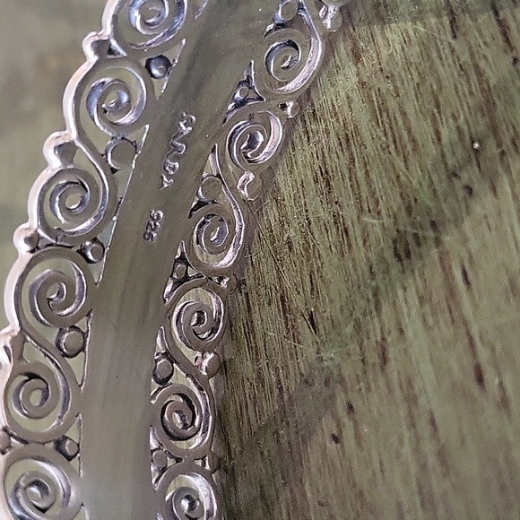 Handcrafted Bangle - Picture 3 of 4